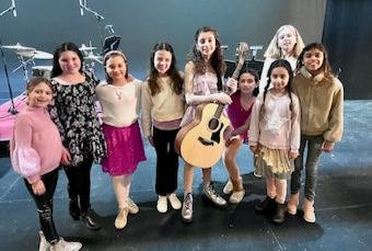 ALICE IN WEBLAND Play – 3rd to 8th grade – Fall/Winter 2024